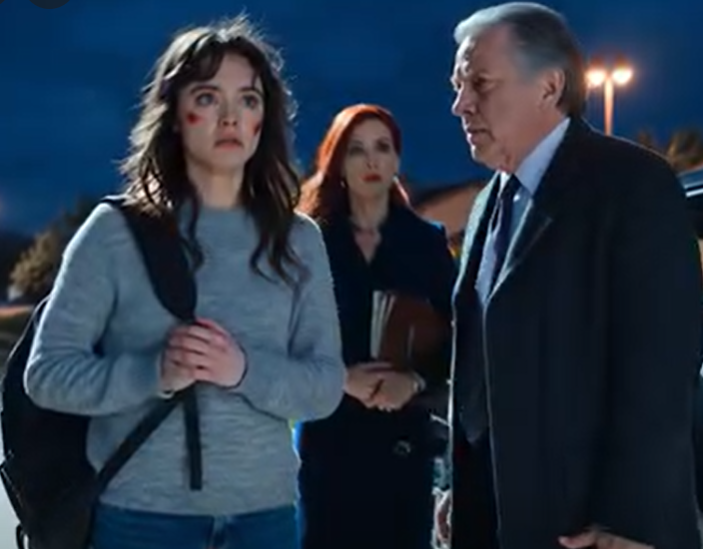 Tata dał mi w twarz w swoje urodziny. „Co za bezwartościowe śmieci mi dałeś?” – krzyknął. Wyszedłem ze łzami w oczach. Uciekłem z domu. W nocy wepchnięto mnie do samochodu i porwano… Mężczyzna w środku powiedział: „Witaj, kochanie, jestem twoim biologicznym ojcem”.