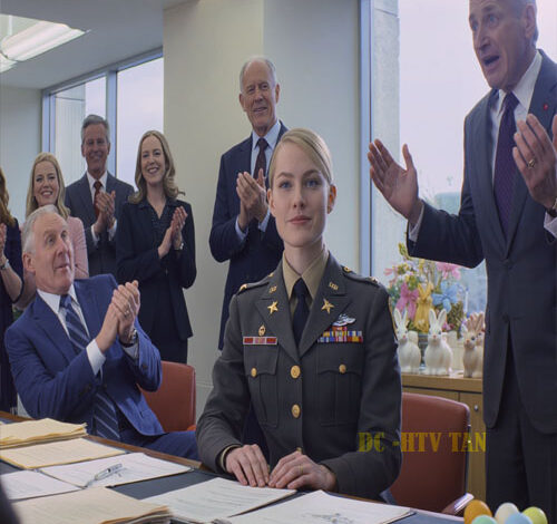 Na leitura do testamento, o meu pai deixou tudo ao meu irmão, mas eu limitei-me a sorrir: “Advogado… Realmente…?” O copo de cristal tilintou contra a colher, silenciando a sala. O meu pai, Richard, ergueu o seu whisky. Ao meu filho, Caleb, o único herdeiro de toda a propriedade de 18 milhões de dólares em Lake Tahoe. Cinquenta