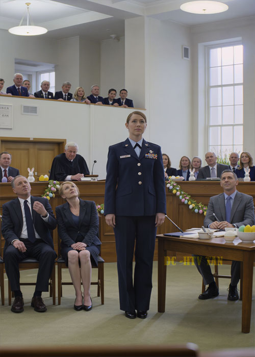 Quando entrei no tribunal, os meus pais riram-se: “És demasiado pobre para contratar um advogado. Patético.” Todos concordaram… até o juiz perguntar ao seu advogado: “Não sabe mesmo quem ela é?”. Os seus rostos empalideceram.