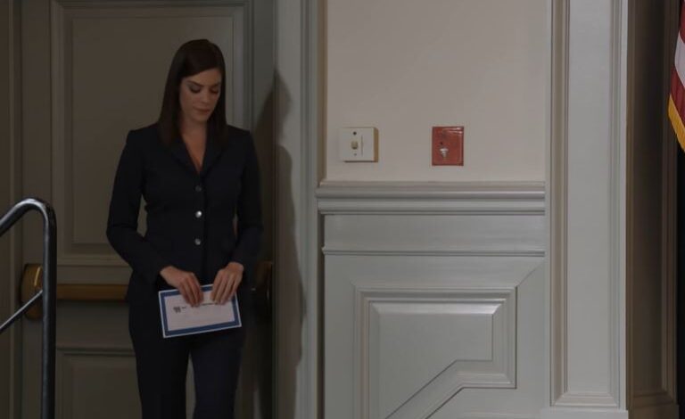 4.748 Os meus pais expulsaram-me de casa aos quinze anos, no meio de uma tempestade, porque acreditaram na mentira da minha irmã. Três horas depois, a polícia chamou-os ao hospital, mas a parte para a qual nenhum deles estava preparado veio treze anos depois,