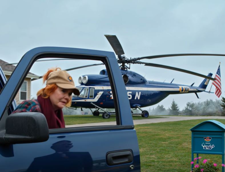 A minha quinta foi destruída por um incêndio florestal no verão… e o marido da minha filha não me deixou entrar. A mensagem de evacuação chegou do condado às 14h13: SAIA JÁ.
