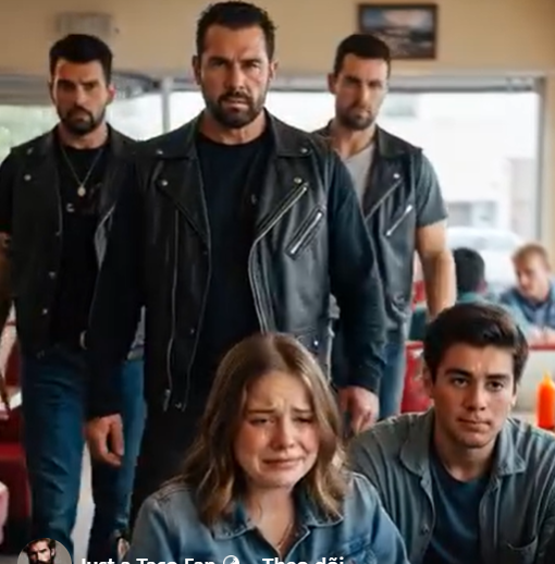 Młoda kobieta na wózku inwalidzkim doświadczyła publicznego upokorzenia w cichej restauracji, podczas gdy świadkowie milczeli — aż do momentu, gdy czterech motocyklistów wkroczyło i zmieniło ten moment w coś niezapomnianego