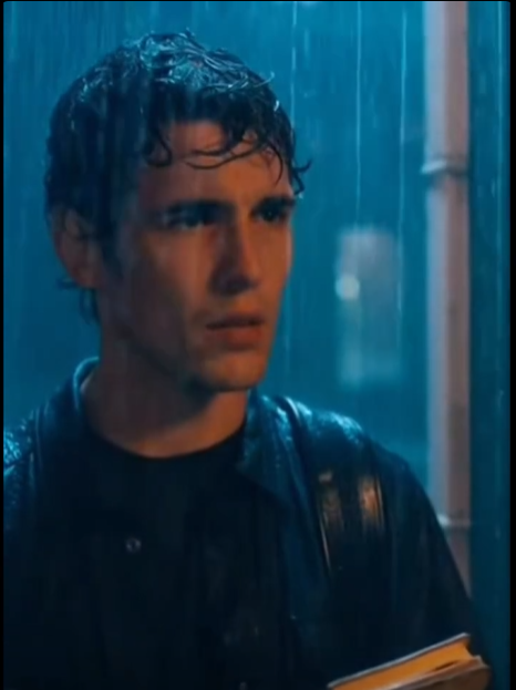 Tej nocy, kiedy moja siostra wyrzuciła mnie z domu, odkryłem w jej pamiętniku prawdę, którą zawsze przede mną ukrywała.