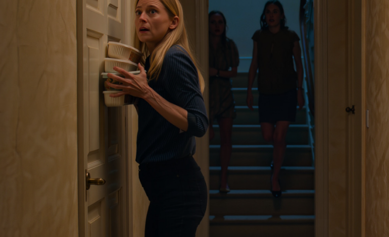 W noc przed moim przyjęciem zaręczynowym pojechałam samochodem, żeby zrobić niespodziankę mojemu narzeczonemu. Ale gdy wchodziłam po schodach, usłyszałam głos jego matki przez drzwi. To, co powiedziała, zmroziło mi krew w żyłach… Nie mieli pojęcia, że ​​słucham…