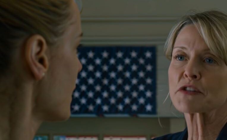 Na manhã do meu 28.º aniversário, não recebi uma única chamada da minha família — só levei uma bofetada do Instagram quando vi os meus pais e a minha irmã a sorrir no Havai, enquanto a minha mãe