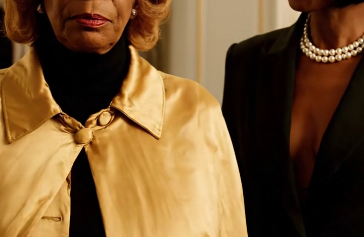 „Poté, co jsem řekla ne, moje oprávněná sestra poslala své děti taxíkem na mou adresu, ale nevěděla, že jsem se přestěhovala, a osoba, která tam bydlela, udělala jediný telefonát… který rozpoutal karmu, kterou moje sestra nikdy nečekala.“