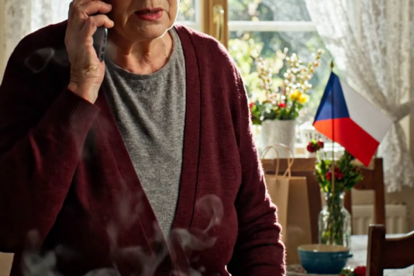 Můj syn mi zavolal v úterý odpoledne a řekl: “Mami, minulý týden jsme se přestěhovali do jiného státu. Zapomněli jsme ti to říct.”